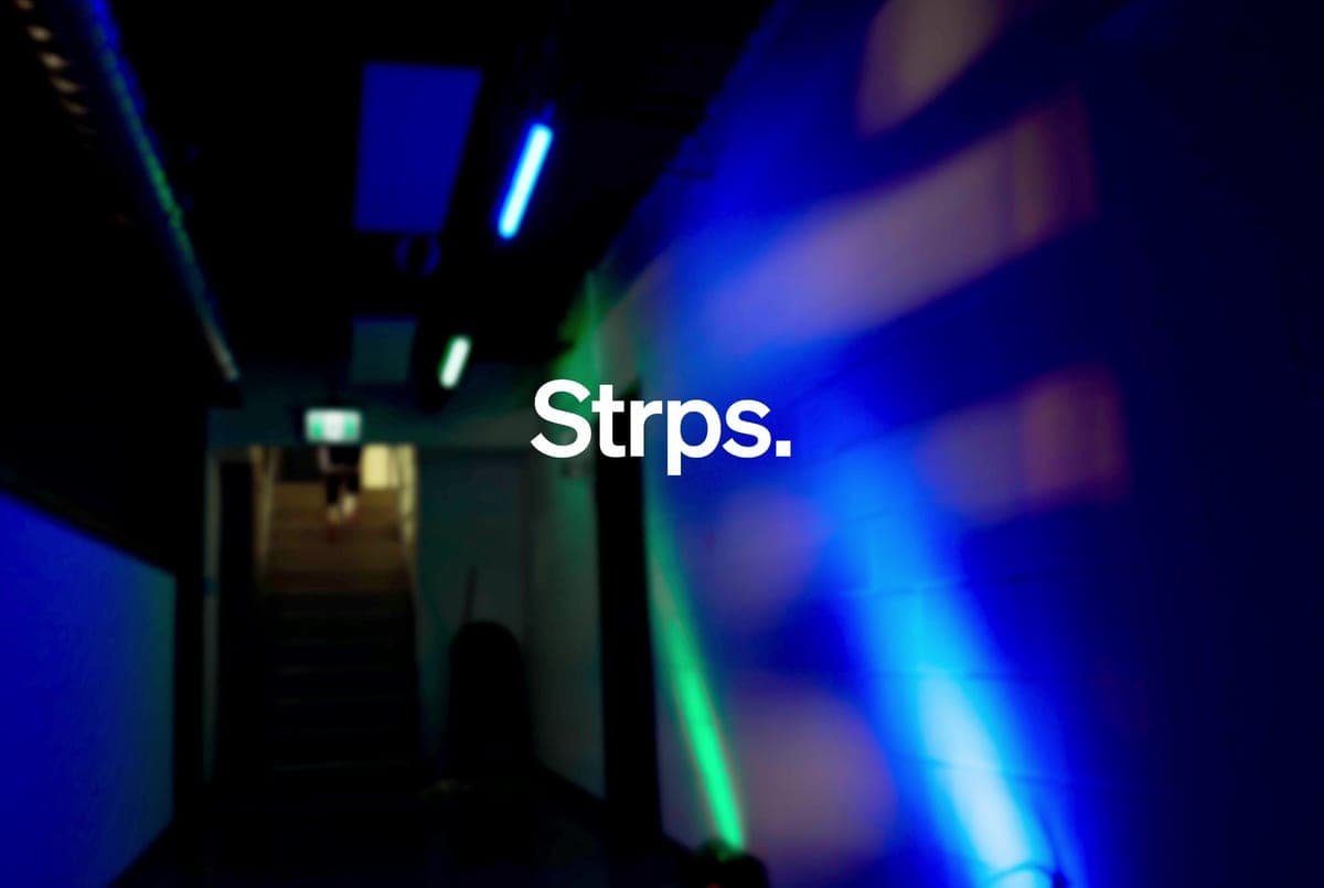 Strps.